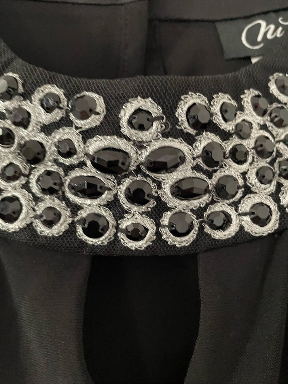 chic Black Sleeveless Halter Tank with Jeweled Collar